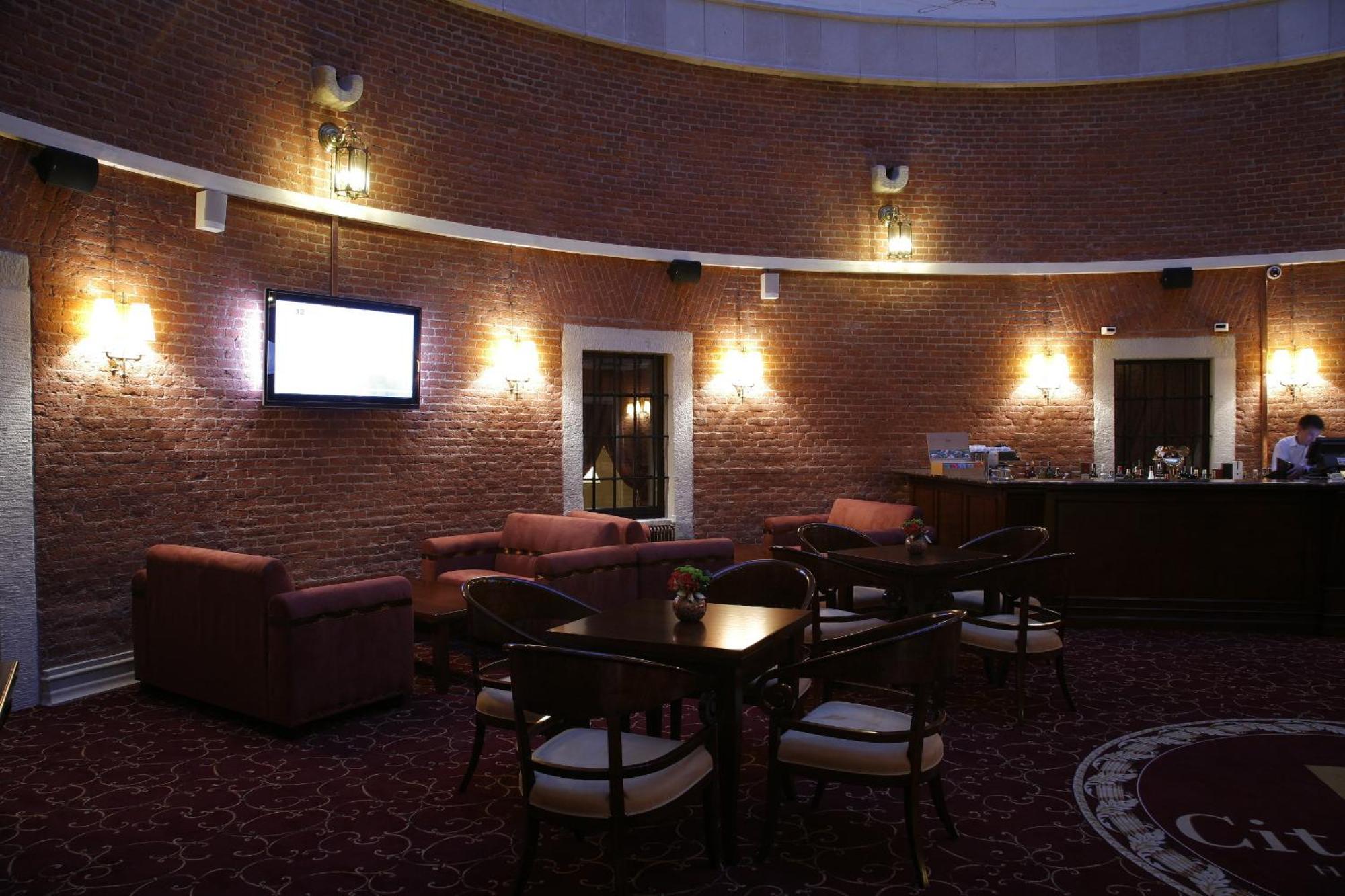 Citadel Gastro Boutique Hotel Lviv Extérieur photo
